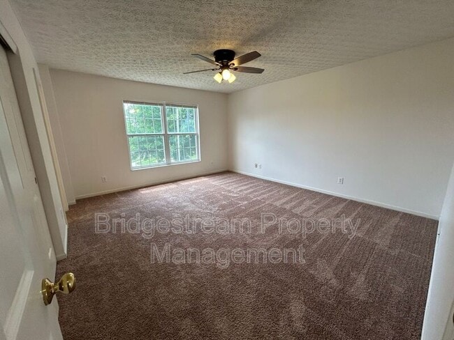 Building Photo - 4448 Forest Ridge Blvd