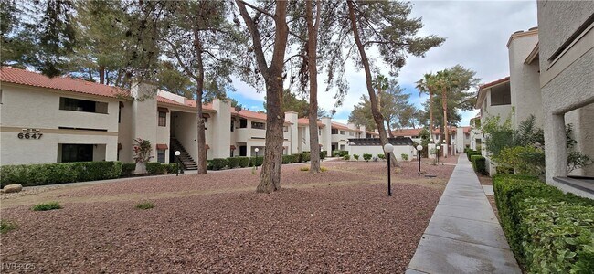 Building Photo - 6649 W Tropicana Ave