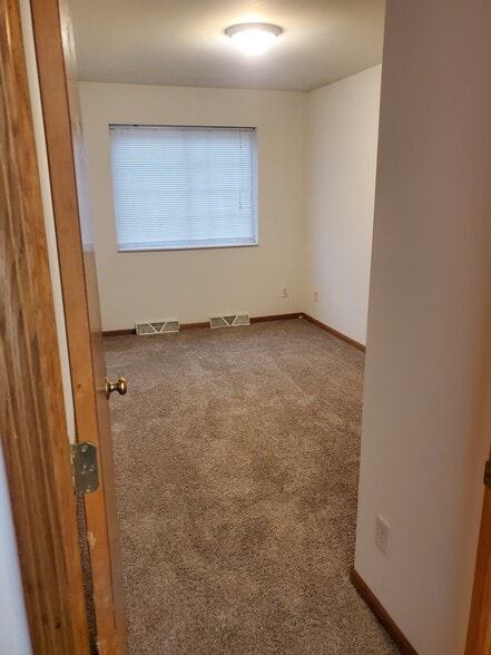 2nd room - 5101 Horned Owl Dr