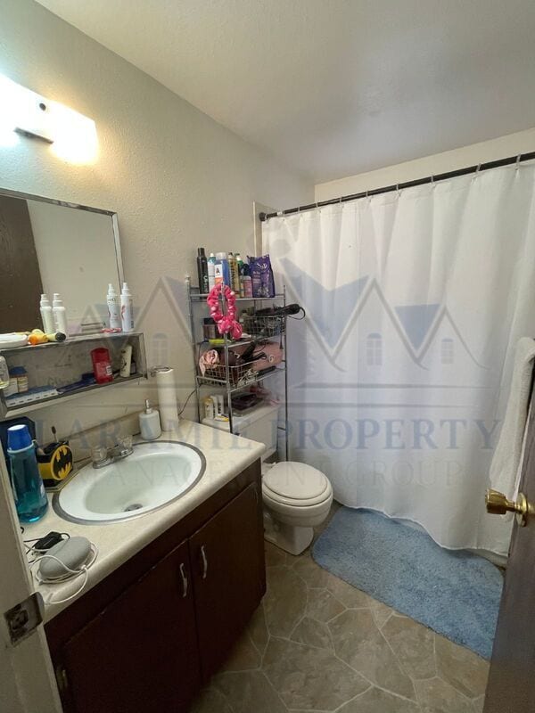 Building Photo - 710 Downey St