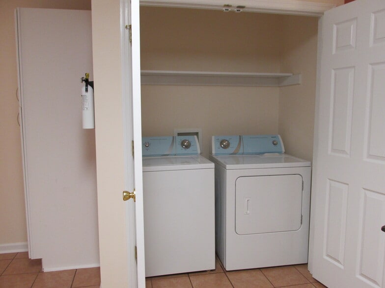 Washer & dryer - 247 Hereford Cir