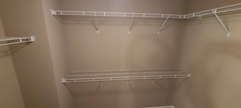 Building Photo - 2746 Honey Hill Rd