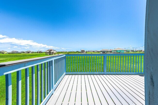 Building Photo - 4019 Mitote Dr