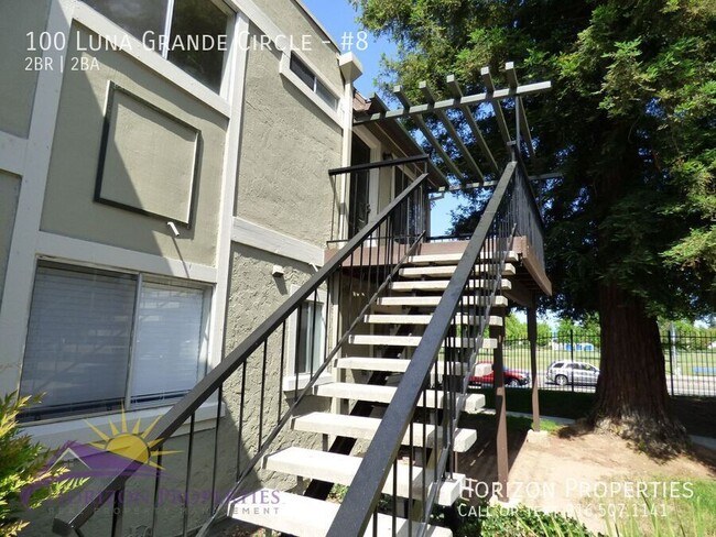 Building Photo - Condo in South Natomas, 2 Bed 2 Bath 840 sqft