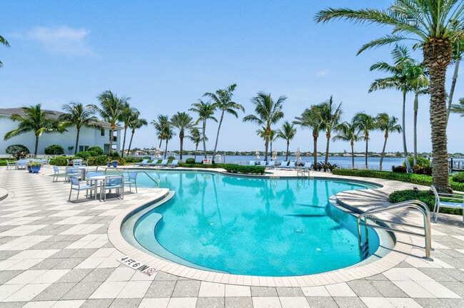 Building Photo - 1 Water Clb Wy