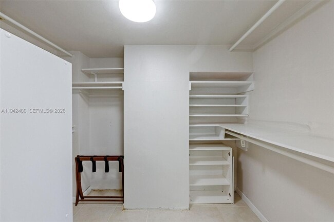 Building Photo - 1151 N Fort Lauderdale Beach Blvd