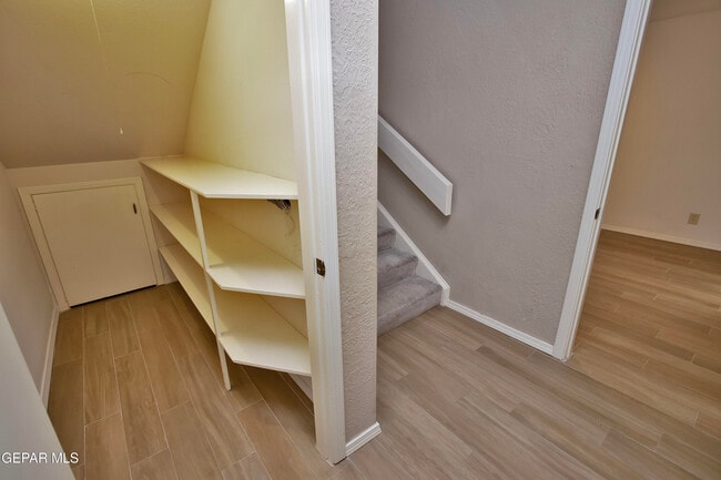 Building Photo - 5710 Mira Grande Dr