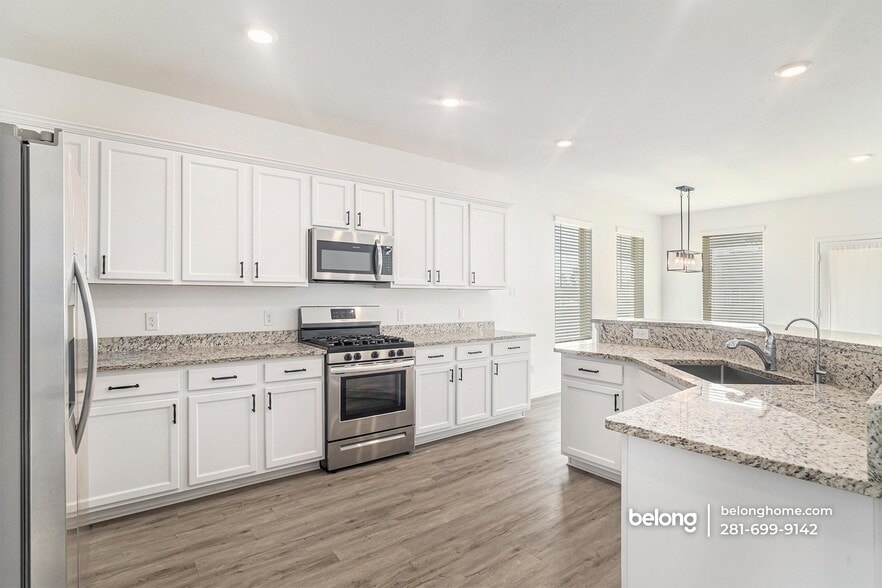 Building Photo - 19010 Sonora Chase Dr