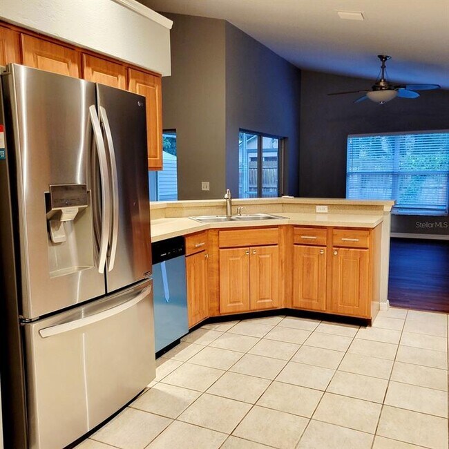 Building Photo - 4130 Shadow Creek Cir