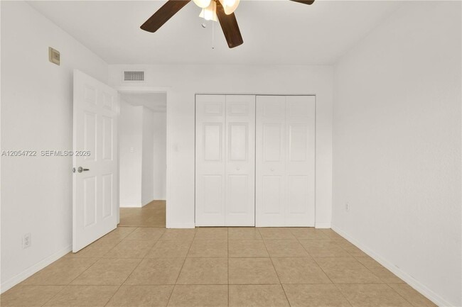 Building Photo - 14500 SW 88th Ave