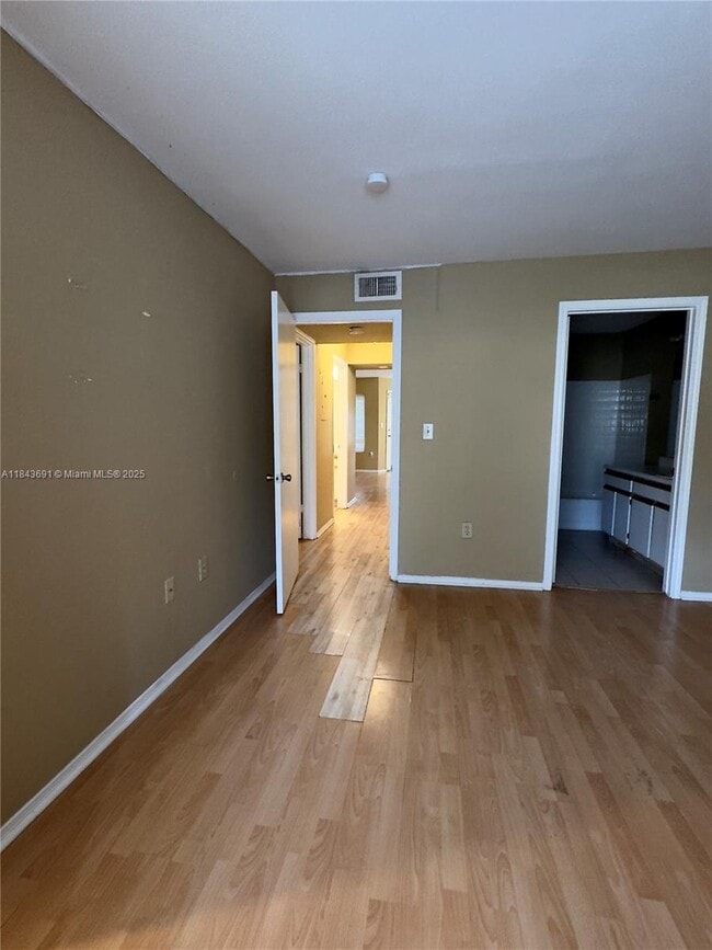 Building Photo - 2341 NW 33rd St