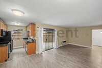 Building Photo - Unit 324