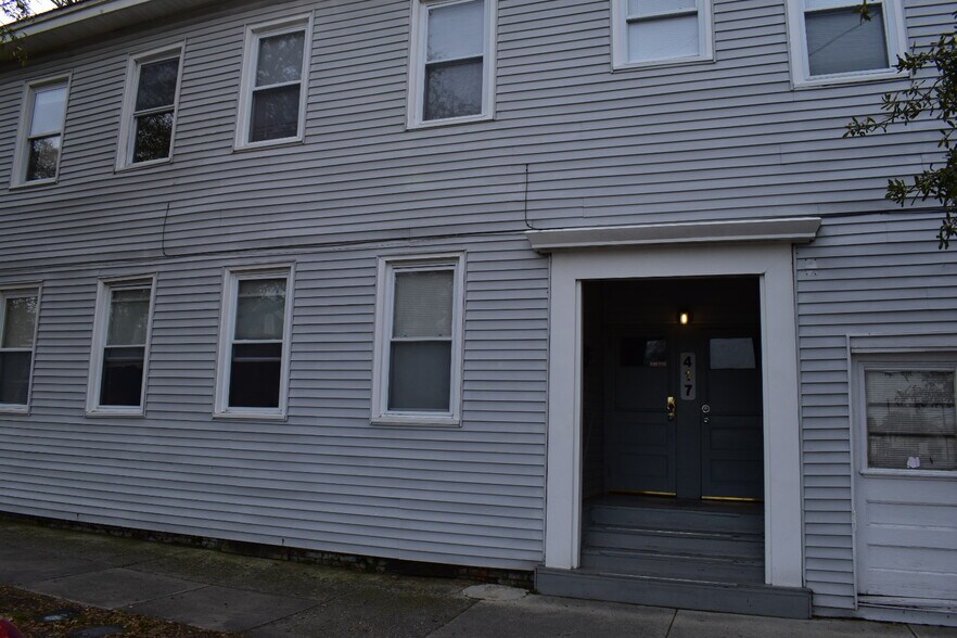 Building Photo - 417 N 5th Ave