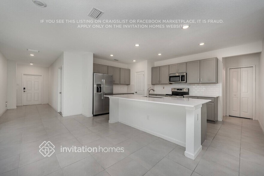 Building Photo - 1715 Diablo Cir SW