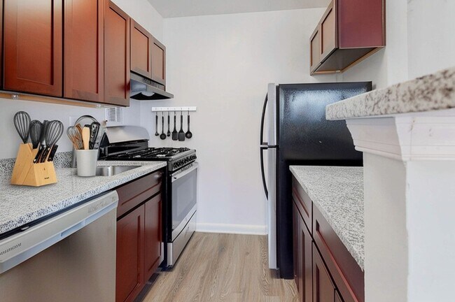 Building Photo - Marlow Heights Apartments