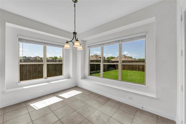 Building Photo - 1233 Carinna Dr