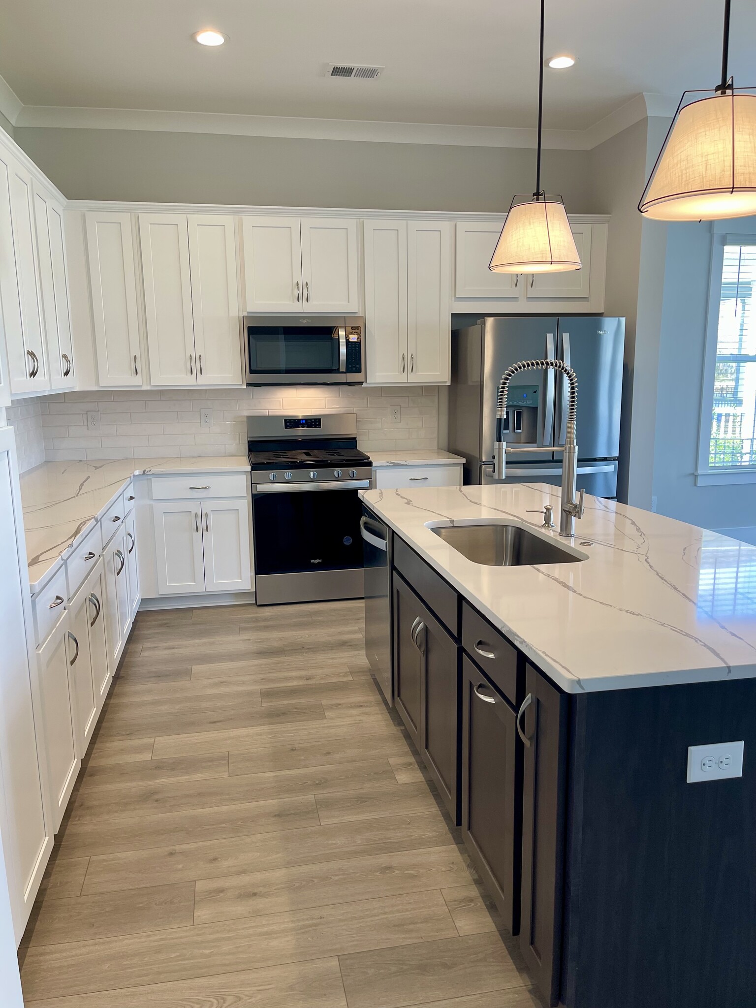 Building Photo - 2034 Comradery Wy