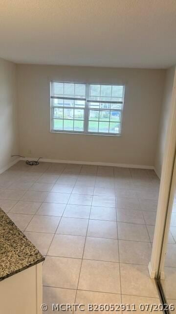 Building Photo - 1520 SE Royal Green Cir