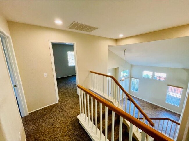 Building Photo - 31495 Corte Rimola