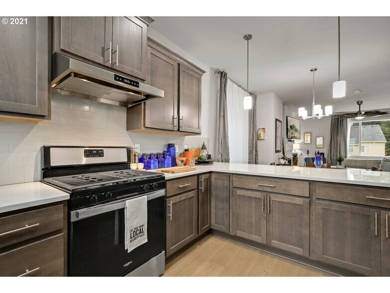 Building Photo - 17859 SW Rudolph Ln