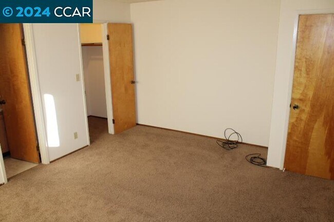 Building Photo - 1531 Liberty St