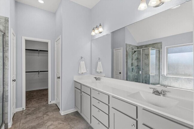 Building Photo - 1440 Morning View Rd