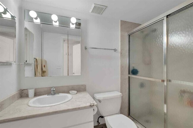 Building Photo - 9455 Collins Ave