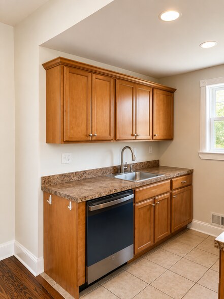 Building Photo - 4367 Pechin St