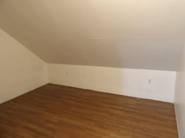 Building Photo - 107 Kelburn St