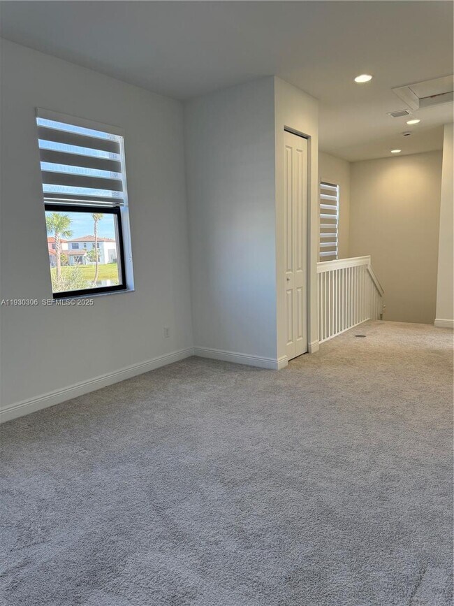 Building Photo - 16456 Sea Turtle Pl