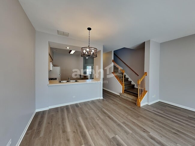 Building Photo - 104 Polaris Dr