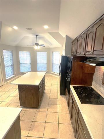 Building Photo - 309 Oregon Trail