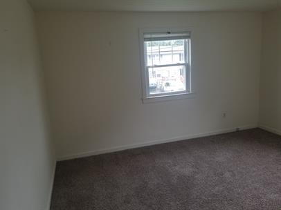 Building Photo - August Special -1/2 off Application Fee Charming 2BR Apartment with Spacious Courtyard & Lawn Car...