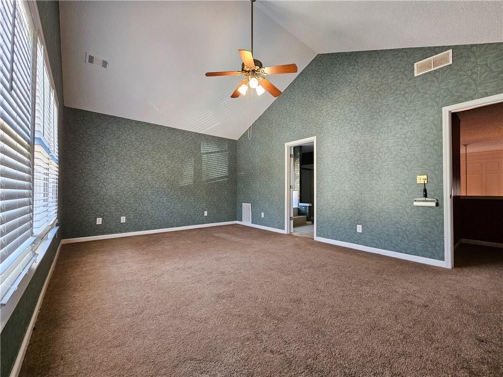 Building Photo - 2825 Binghampton Ln