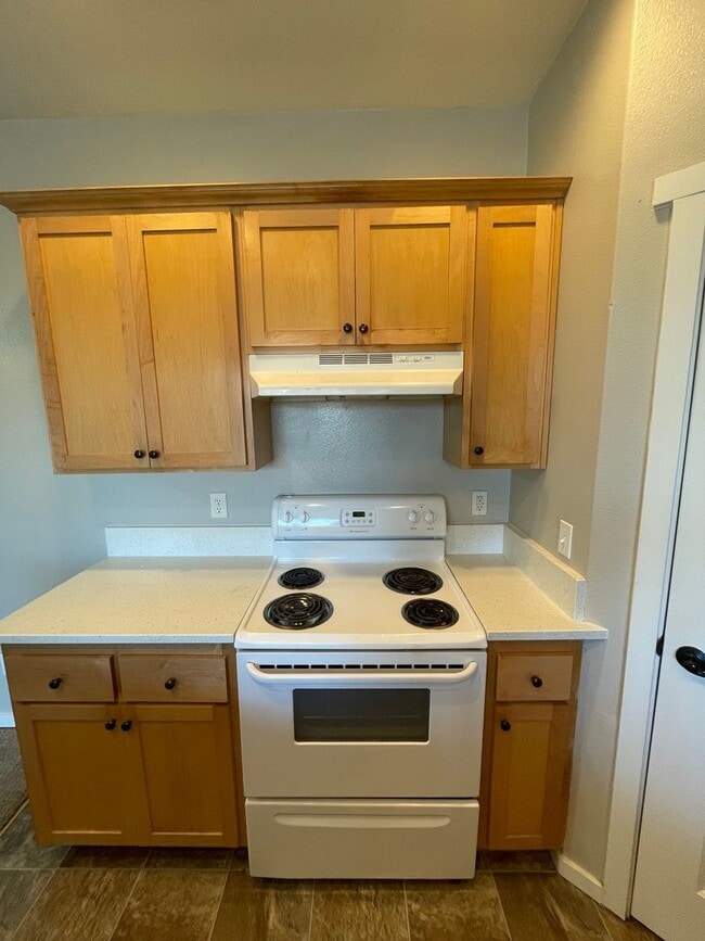 Building Photo - 168