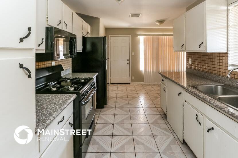 Building Photo - 3513 W Pierson St