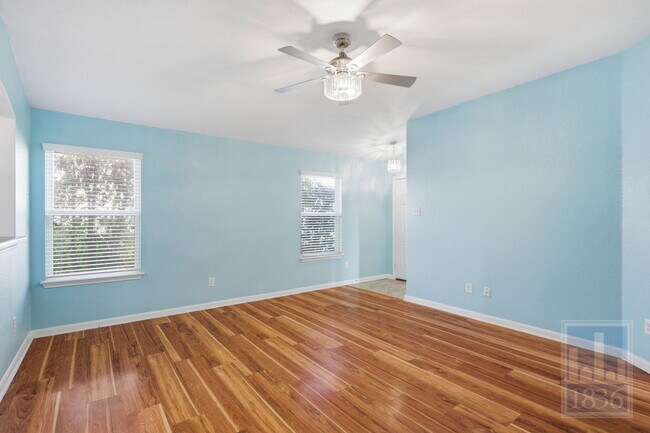 Building Photo - 432 Thunderstorm Ave
