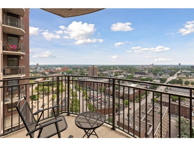 Building Photo - 500 E Grant St