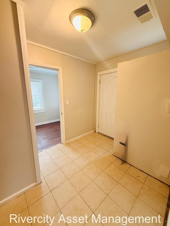 Building Photo - A Millington Charm!!!!! Section 8 Welcomed !!!!!!