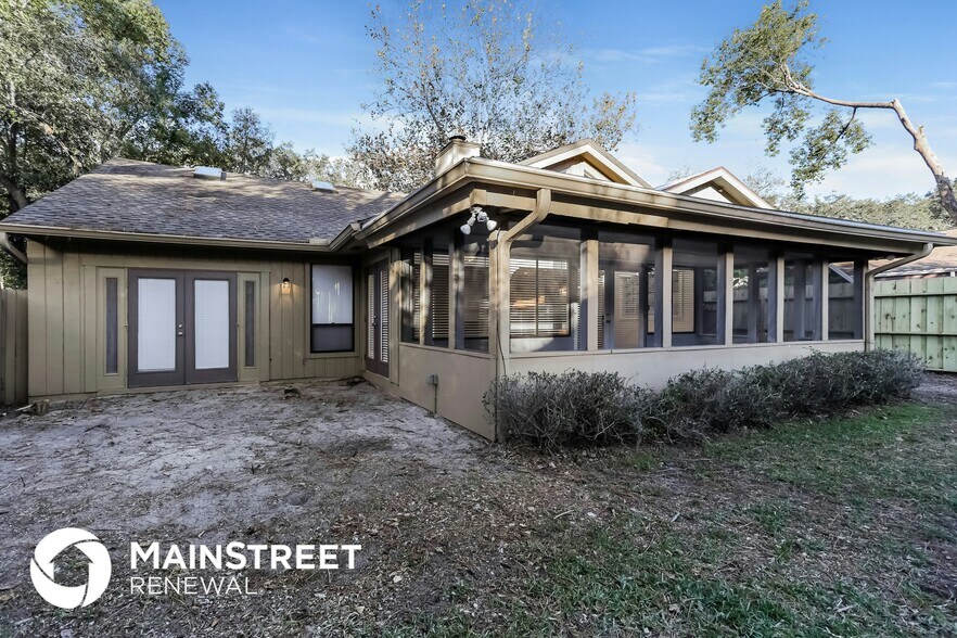 Building Photo - 213 Pheasant Run Ct
