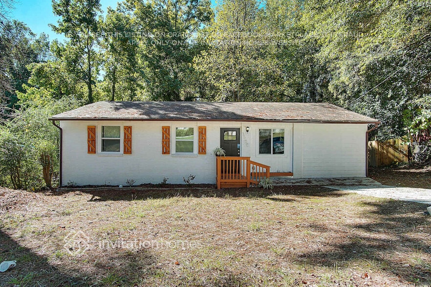 Building Photo - 3590 Collier Dr NW