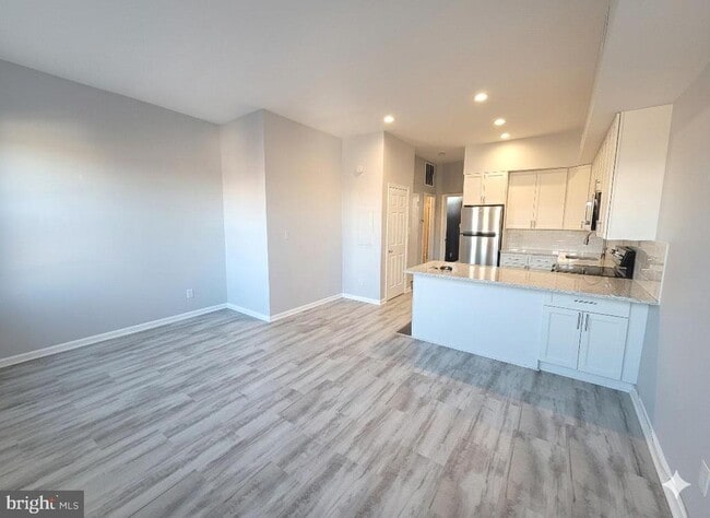 Building Photo - 1416 11th St NW