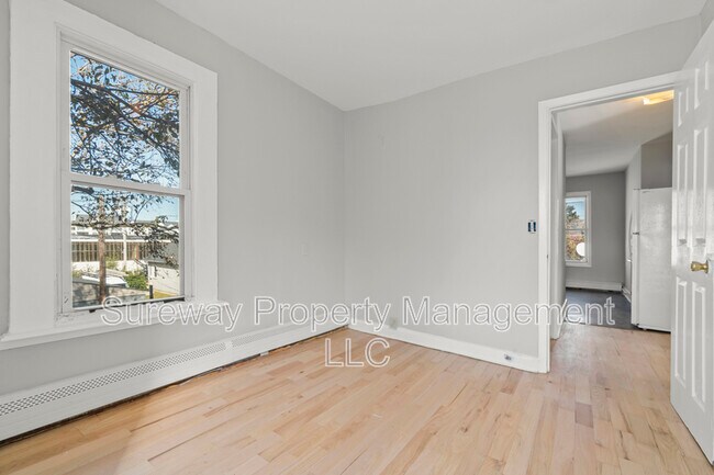 Building Photo - 93 N Broadway