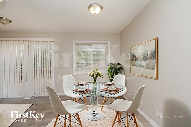 Building Photo - 17213 Springtide Ln