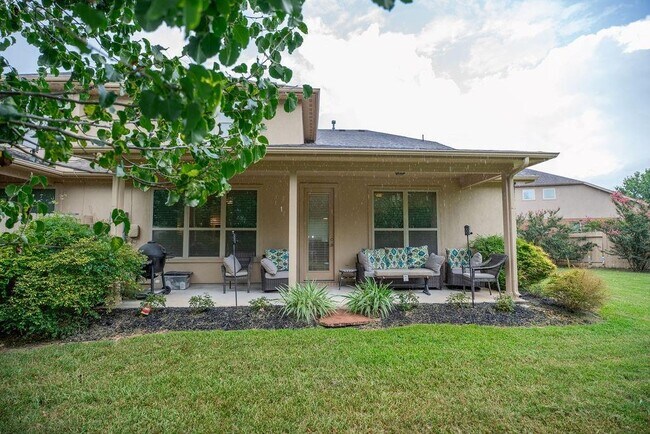 Building Photo - 15303 Westland Gate Dr