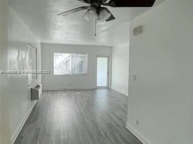 Building Photo - 320 86th St