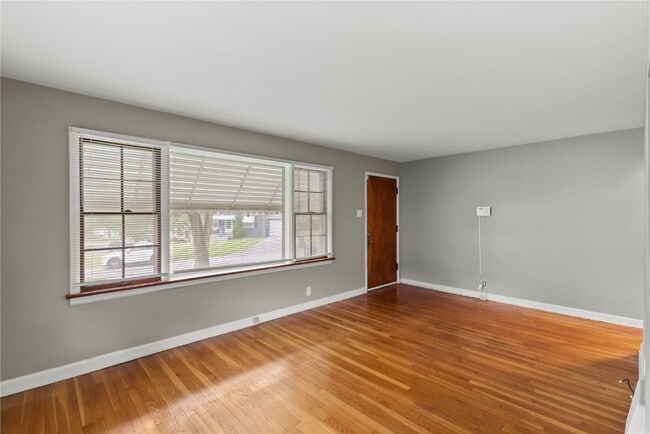 Building Photo - 1119 Laire Dr