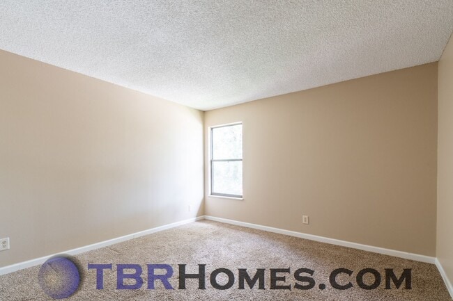 Building Photo - 203 Wright St