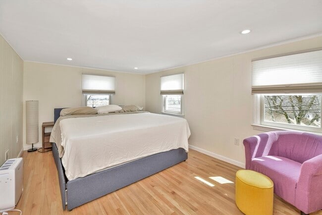 Building Photo - 38 Grassmere Rd