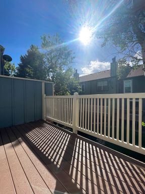 Building Photo - Beautiful 2-Bedroom Townhome in Aurora – Community POOL - Available NOW!